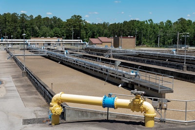 This North Carolina Clean-Water Plant Operates in Keeping with Its Sharp Appearance